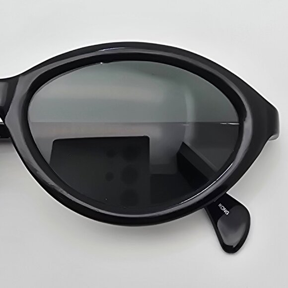 Jones New York J1332 Black Gunmetal Frame Green Lens Sunglasses Hong Kong 50mm
